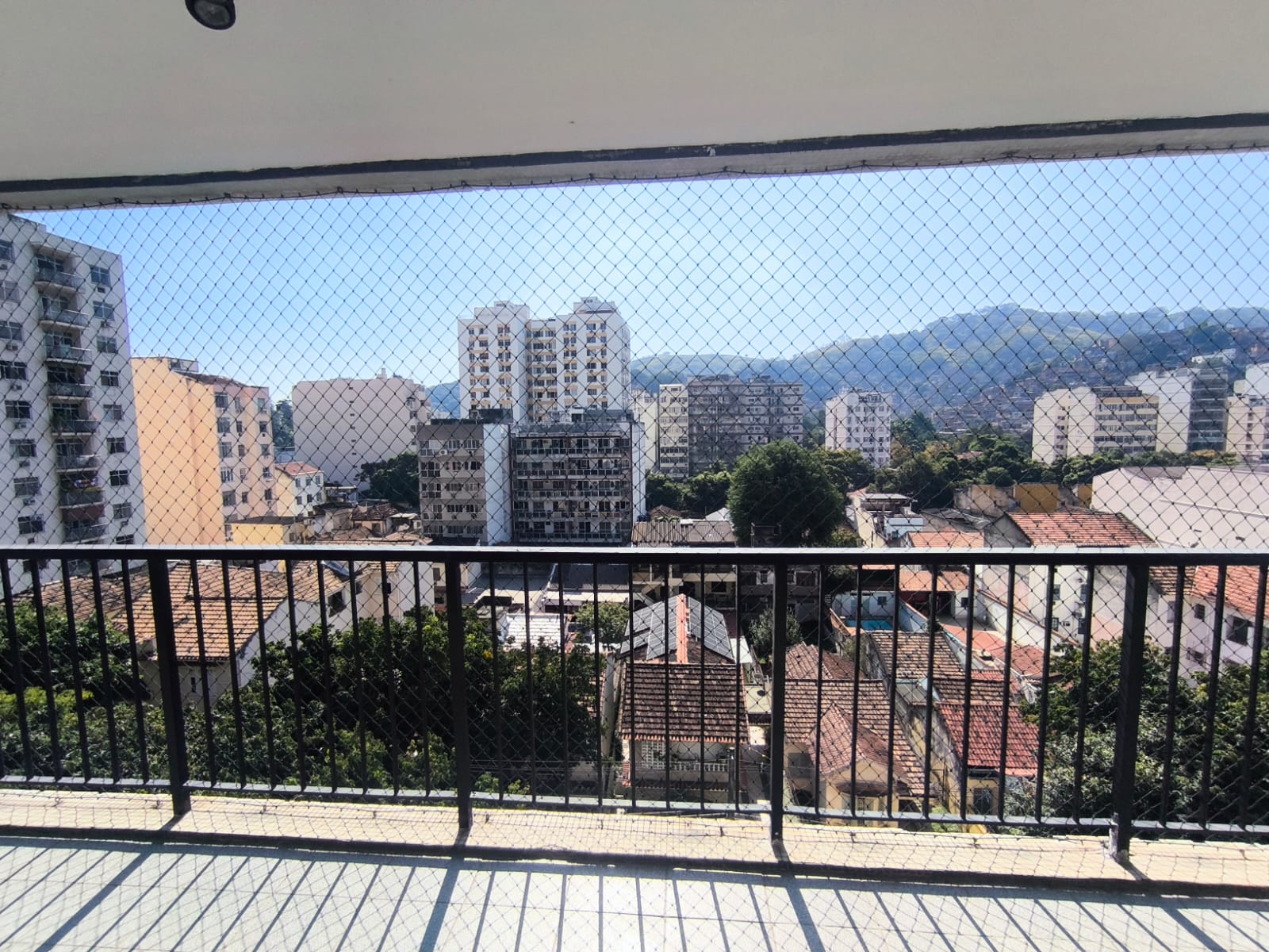 Apartamento para alugar no Grajaú 3 quartos, varanda e duas 